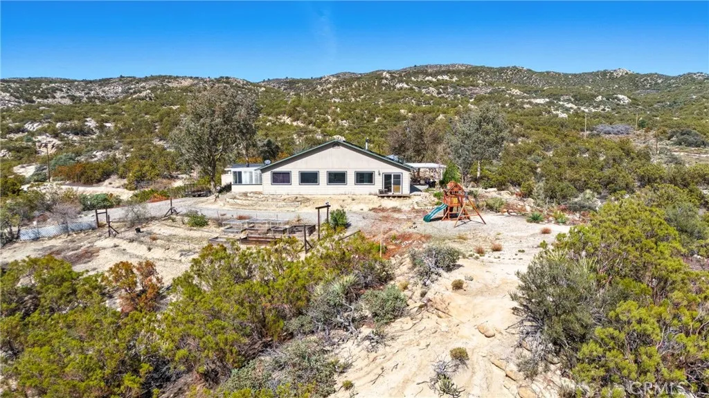 61455 Indian Paint Brush, Anza, California 92539 home-pic-49